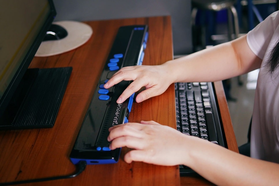 Input Devices that Improve Digital Accessibility | Americaneagle.com