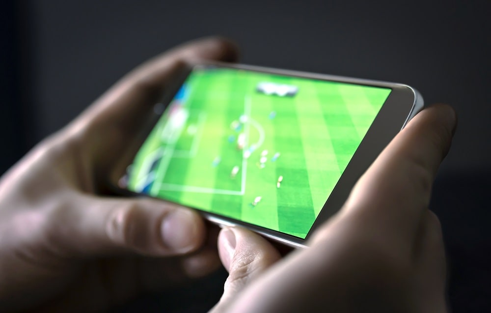 How to Create Engagement with Your Fans in a Digital Age